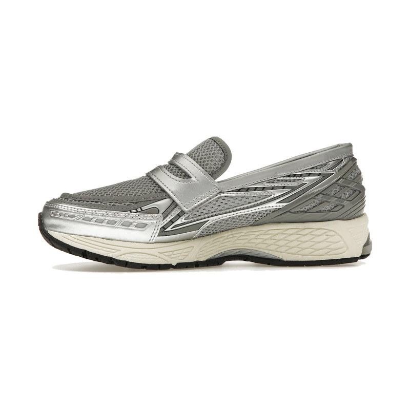 1906L Metallic Silver Loafer Sneaker – Metallisk Sølv & Shadow Grey (Unisex)